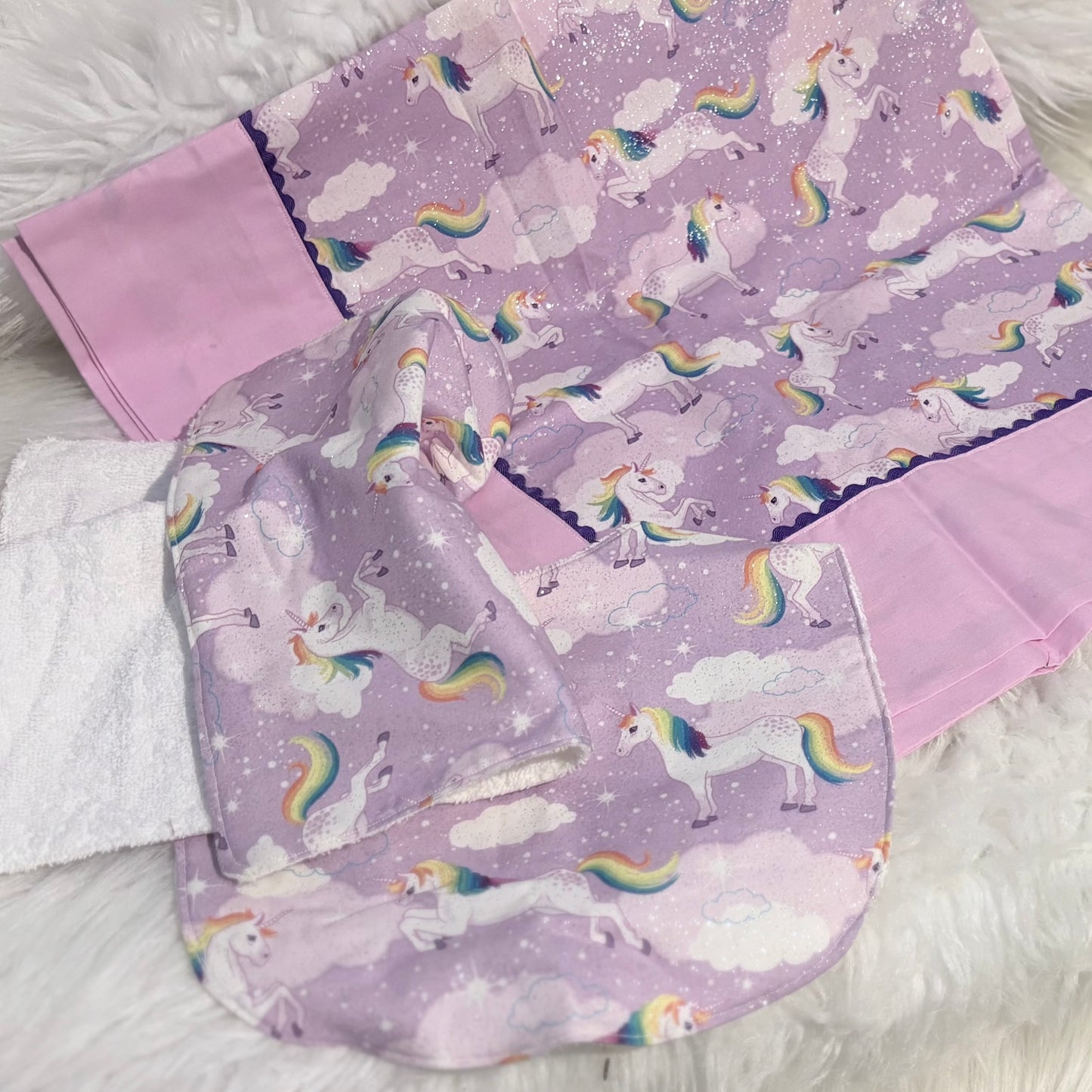 Unicornio 🦄 Sábana Mitrada, pañito y babero